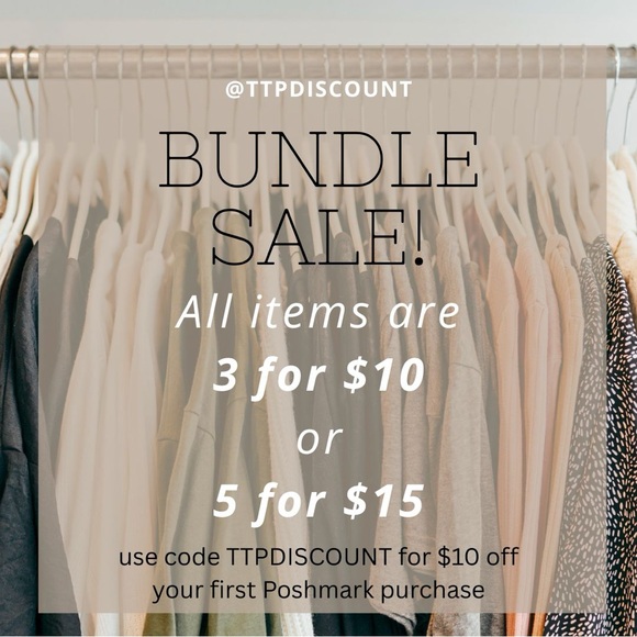 Old Navy Black and Gold Stars Sleeveless V-Neck Shift Dress Size Medium Tall - Picture 2 of 9